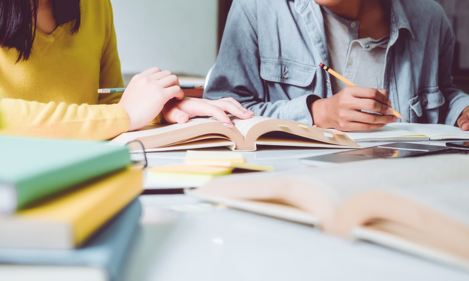 two people study together