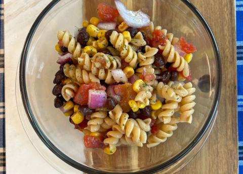 Black bean and corn pasta salad
