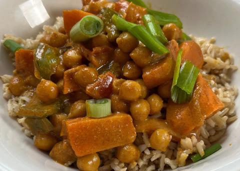 Sweet potato chickpea curry